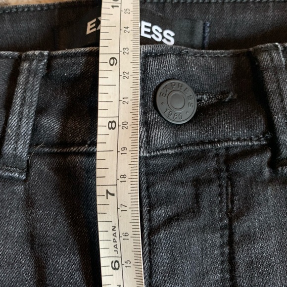 Express black jean leggings. Size 2R. - Picture 7 of 8